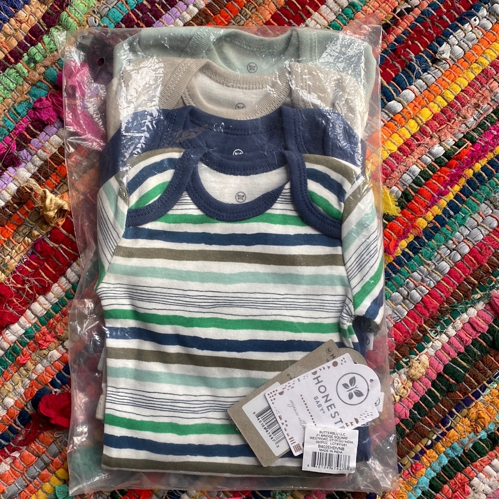 Honest baby organic cotton onesie 4 pack